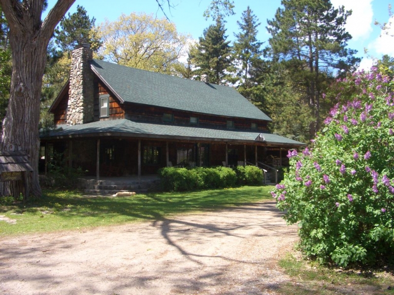 Historical Lodge on Otsego Lake